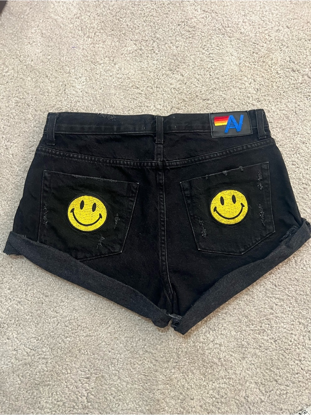 Aviator Nation Keep Smiling Mid Rise Smiley Face Jean Denim Shorts Vintage Black - Picture 2 of 13